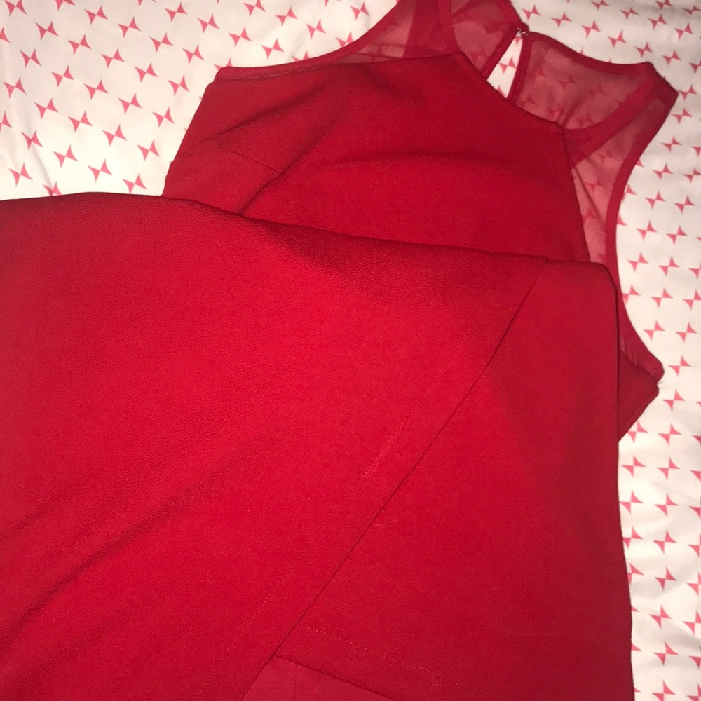 Beautiful red dress.